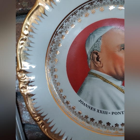 Joannes XXIII Pope John Bavaria Germany Collector Plate Heirloom Gold Trim 10" - Picture 2 of 9